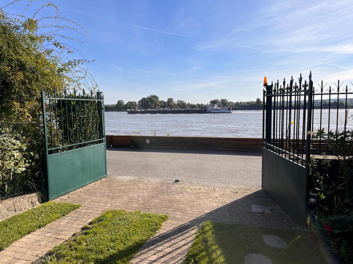 Gite La Fleur De Seine Villequier Экстерьер фото